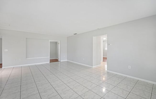 Beautifully Updated Clearwater Home with Modern Kitchen & Spacious Yard