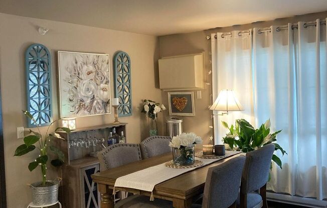 2 beds, 2 baths, 1,206 sqft, $1,860, Unit 5309