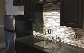 La Vie on 2nd Avenue