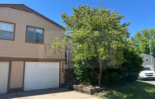 3 bed / 1 bath duplex for rent - $1425- ready to call home