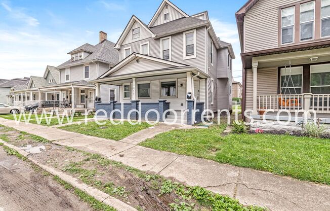 2345 Kenwood Ave
