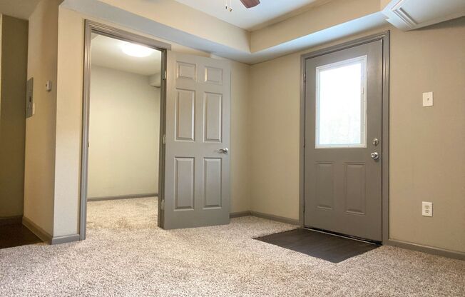 Studio, 1 bath, $1,175, Unit # 19