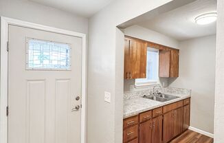 2 beds, 1 bath, 780 sqft, $1,200, Unit SC821