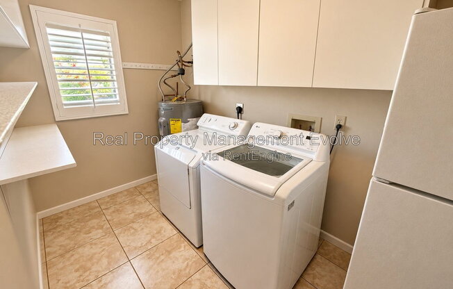 4 beds, 3 baths, 3,656 sqft, $4,500