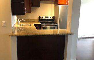 2 beds, 1 bath, $2,025, Unit Unit #219