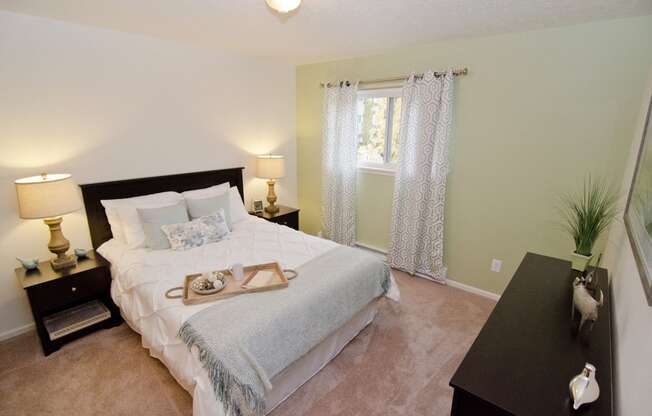 Spacious bedroom at Summerhill Estates Apartments in Lansing, MI