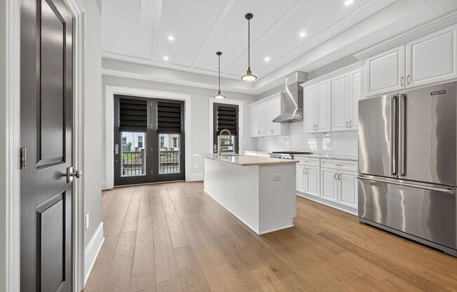 Available Now! 2 Bed // 2.5 Bath Between U St and Logan Circle!