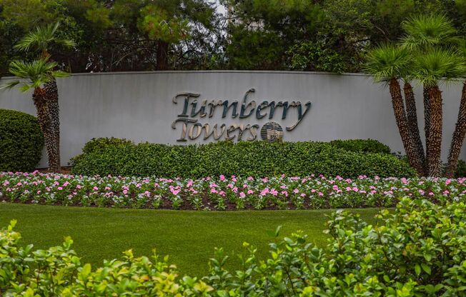 Turnberry Tower Beauty With Stunning Views