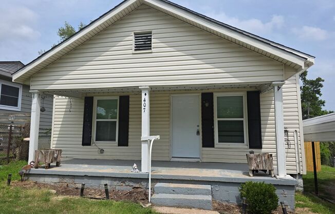 Be the first to lease this Bungalow Beauty!