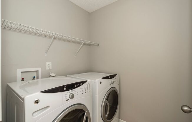 Amazing 4 BEDROOM HOME IN CLAYTON!
