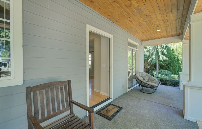 3Bd/2.5Ba Redmond Home