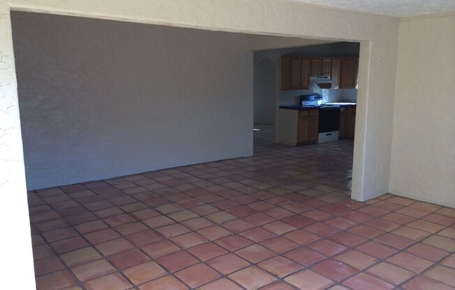 Roomy 6-Bedroom Home with Pool Available July 20