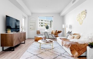 1 bed, 1.5 baths, 806 sqft, $2,550, Unit 1403