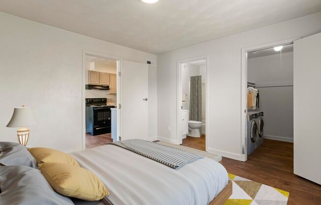 1 bed, 1 bath, 700 sqft, $1,000