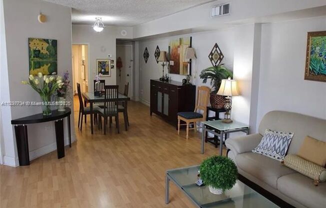 825 Brickell Bay Dr unit 847 (A11837734)
