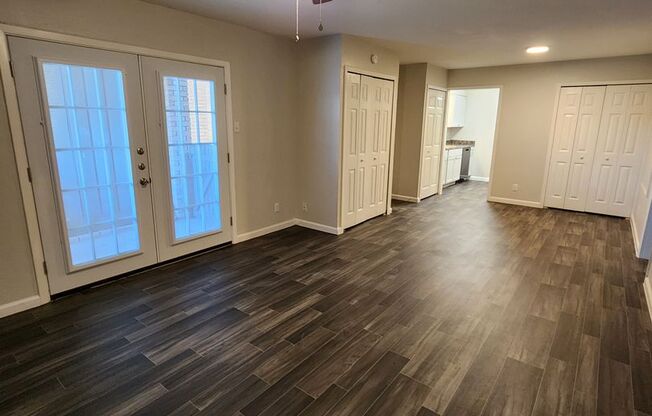 2 beds, 2 baths, 931 sqft, $1,195, Unit 02-0213