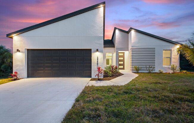 BRAND NEW Home! Modern, energy efficient home with ALL of the upgrades! North Port, FL