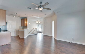 1900 SCOFIELD RIDGE PKWY #6201