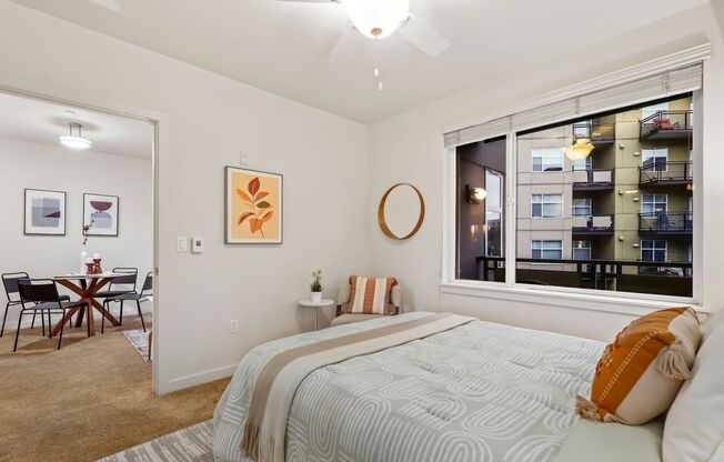 Enjoy comfort and luxury Seattle 1 bed/1 bath !