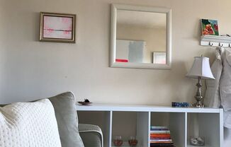 1 bed, 1 bath, 1,100 sqft, $2,150, Unit 5A