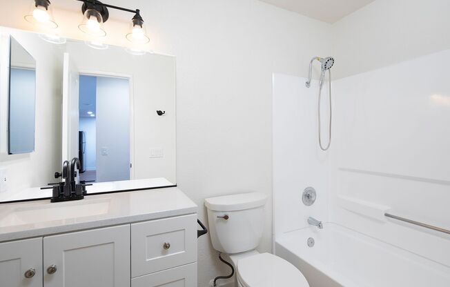 2 beds, 2 baths, 1,175 sqft, $2,895, Unit 302