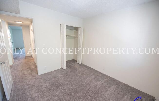 2 beds, 1 bath, 830 sqft, $1,199, Unit 26