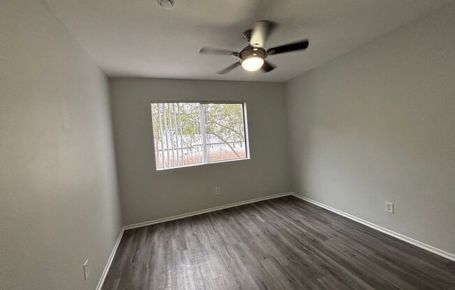 2 beds, 1 bath, 1,000 sqft, $1,898, Unit 301