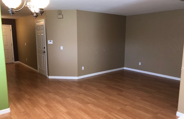 12905 Lexington Summit Street