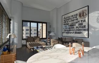 200 E 69 ST