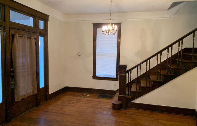 Gigantic Manor for Rent!