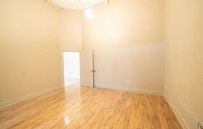 1 bed, 1 bath, 745 sqft, $1,500, Unit 110