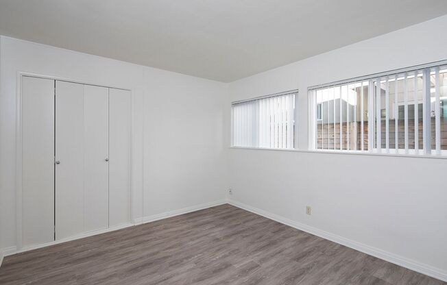 2 beds, 1 bath, $2,895, Unit 07