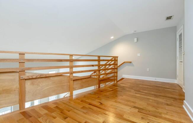 2 beds, 2 baths, 1,360 sqft, $2,129