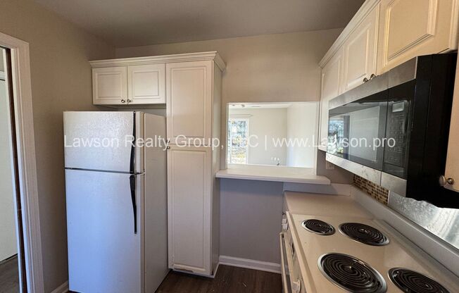 2 beds, 1.5 baths, 1,054 sqft, $1,195, Unit Elbert 1753