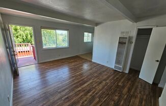 Charming & Spacious Upstairs 2-Bedroom Apartment Looking for a New Tenant!