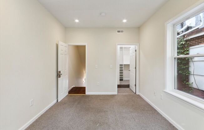 Spacious 5-Bedroom Home with Modern Upgrades and Private Patio in North Philadelphia