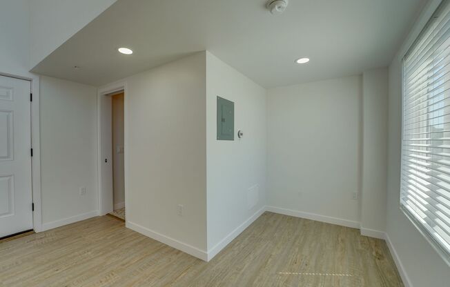 Studio, 1 bath, 530 sqft, $2,495, Unit 205