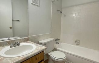 2 beds, 2 baths, 902 sqft, $1,070, Unit 274