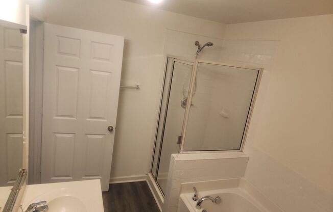 3 beds, 2.5 baths, $1,850