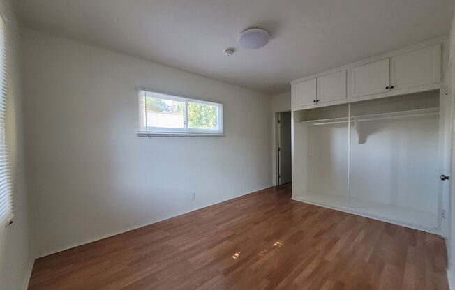 1 bed, 1 bath, $1,695, Unit 14240