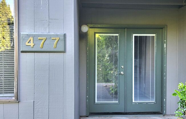 Cozy Studio Condo at Gated, Sixty-01 Complex!