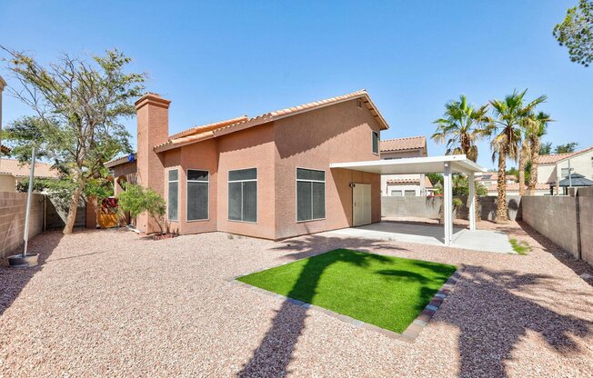 1825 CASA VERDE DR