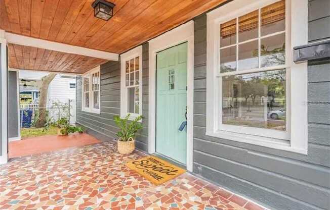 103 1/2 W FRANCES AVE