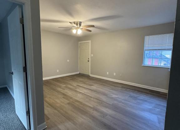 2115 Pasco Street Apt B