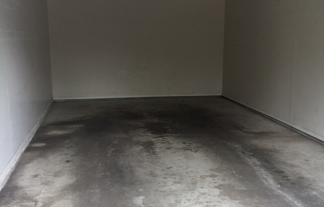 1 bed, 1 bath, 830 sqft, $1,585, Unit 9103