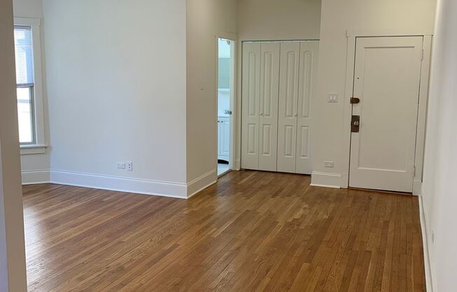 Studio, 1 bath, $1,195, Unit 4847-2C