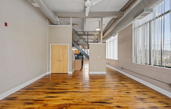 1 bed, 1 bath, 1,328 sqft, $1,872, Unit 3301-401