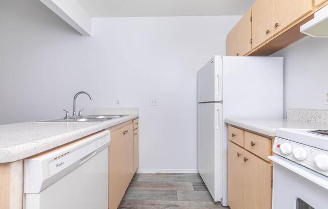 1 bed, 1 bath, 550 sqft, $900