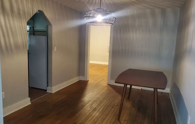 2400 Nw 20th St. Oklahoma City, Ok 73107 BEAUTIFULLY REMODELED DUPLEX