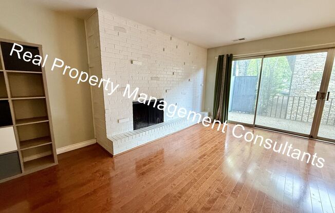 Beautiful Condo on the Plaza with City Views & Top-Tier Amenities